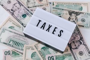 taxes 